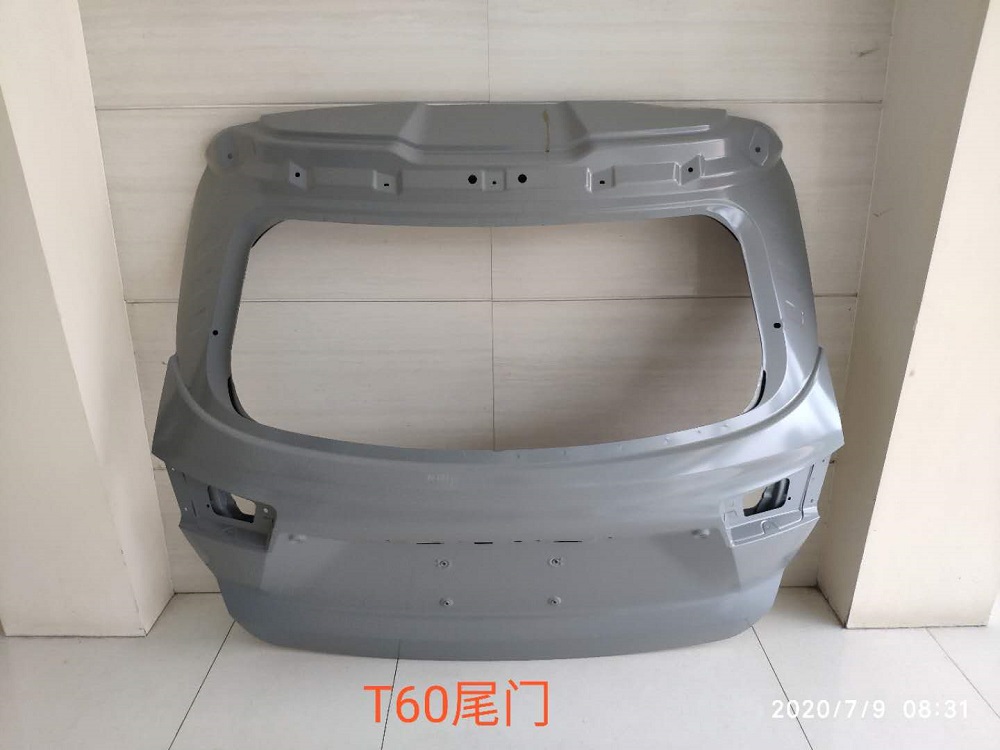 启辰 T60尾门